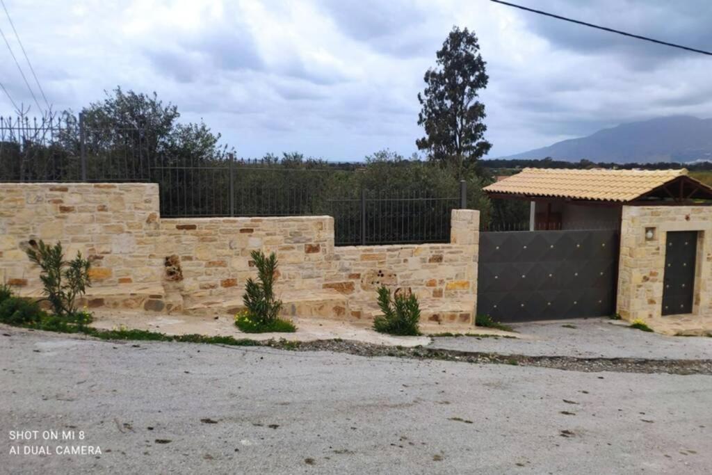 Stonehouse Olivelia - Afrathias Beach Tympáki Exterior foto