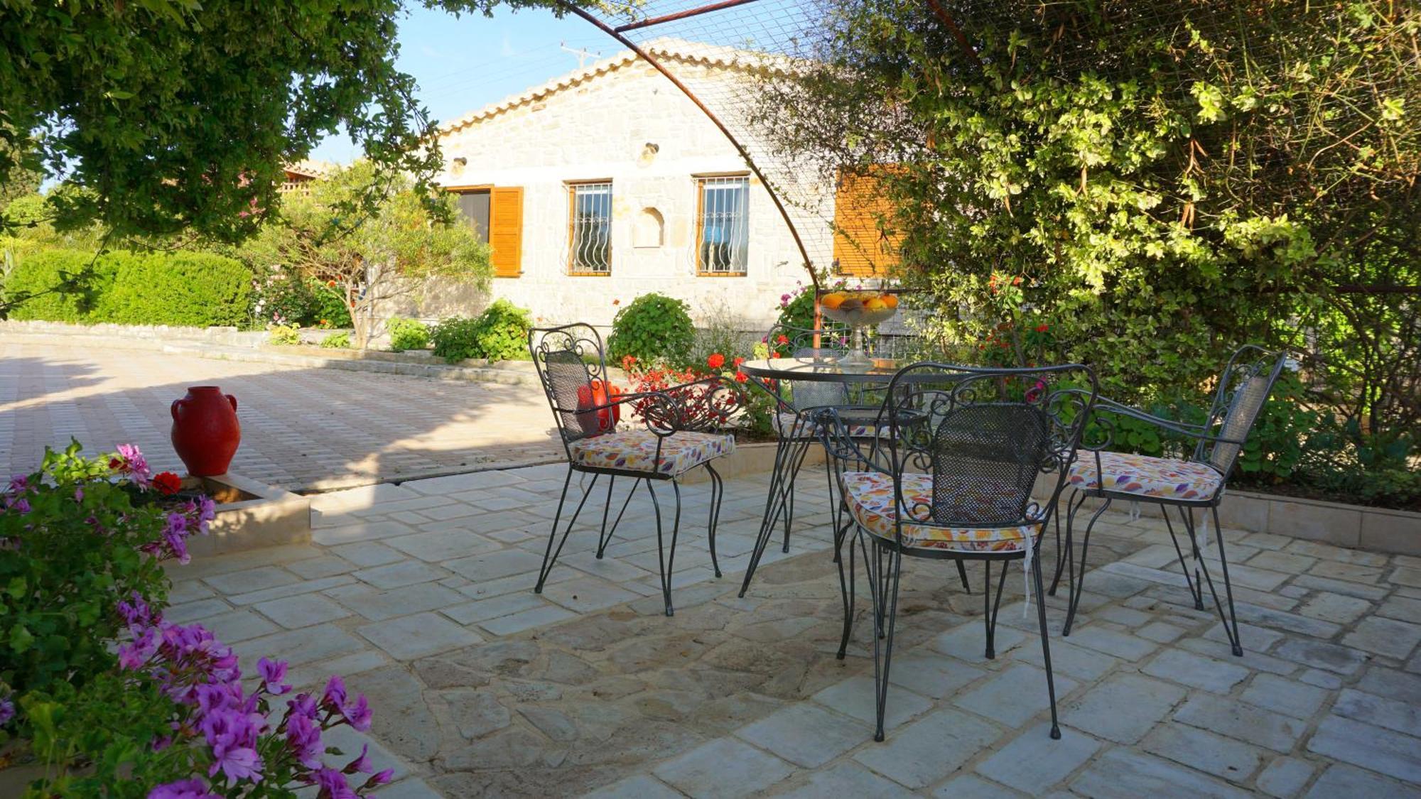 Stonehouse Olivelia - Afrathias Beach Tympáki Exterior foto